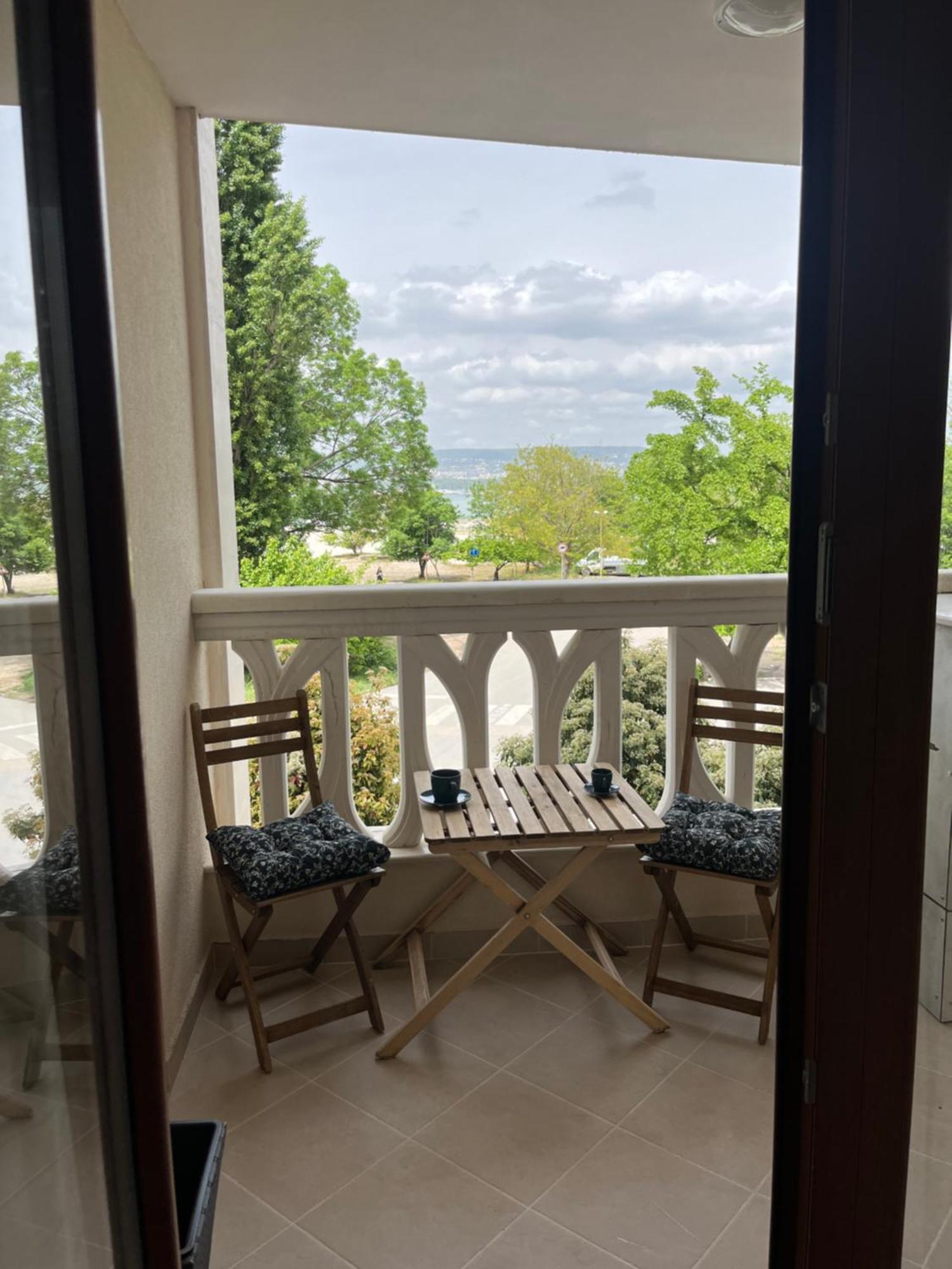 Elizi Summer House In Varna South Bay Beach Buitenkant foto